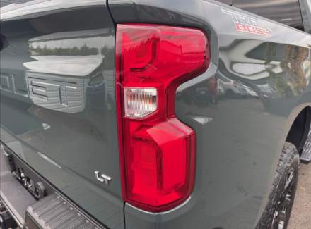 Chevrolet - Silverado