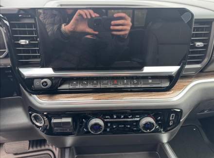 Chevrolet - Silverado