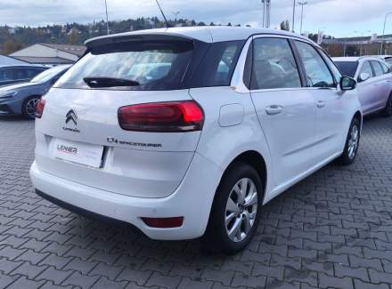 Citroën - C4