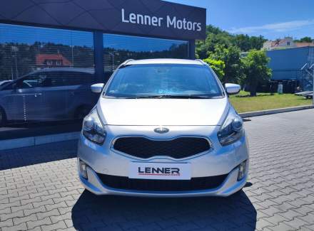 Kia - Carens