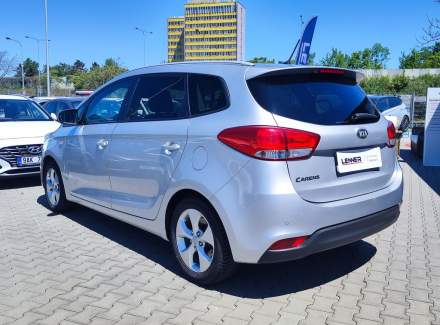 Kia - Carens