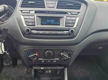 Hyundai - i20