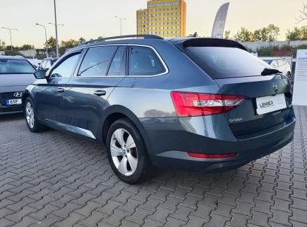 Škoda - Superb
