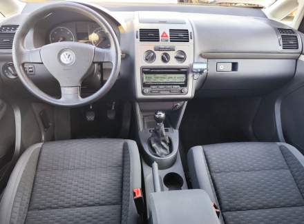 Volkswagen - Touran