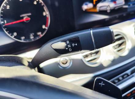 Mercedes-Benz - E-class