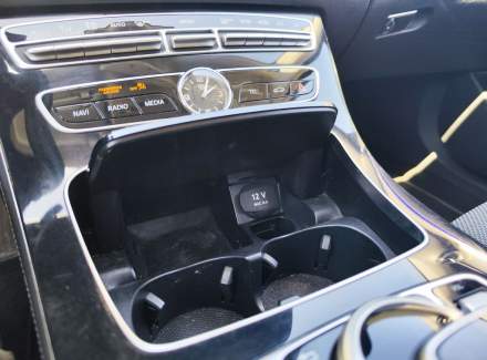 Mercedes-Benz - E-class