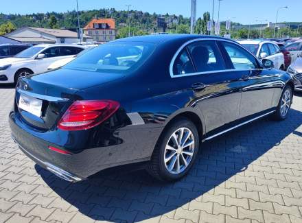 Mercedes-Benz - E-class