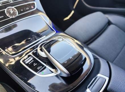 Mercedes-Benz - E-class