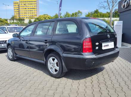 Škoda - Octavia