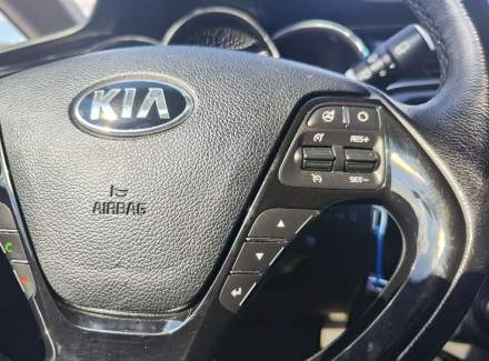 Kia - Cee'd
