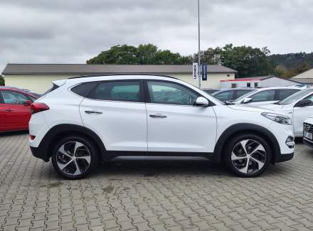 Hyundai - Tucson