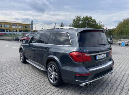 Mercedes-Benz - GL