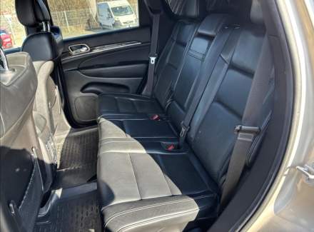 Jeep - Grand Cherokee