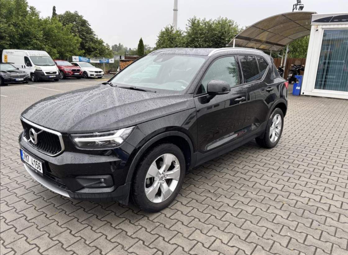 Volvo - XC40