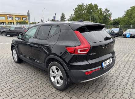 Volvo - XC40