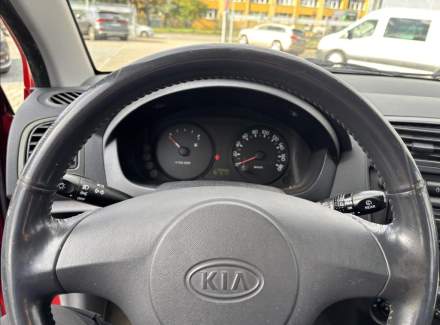 Kia - Picanto