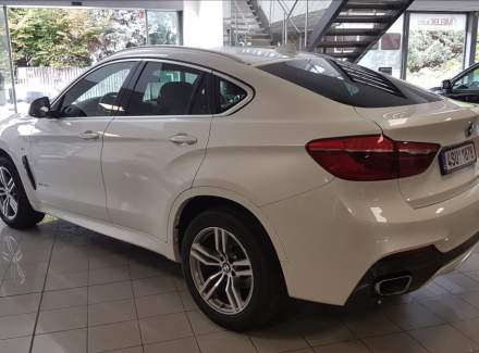 BMW - X6