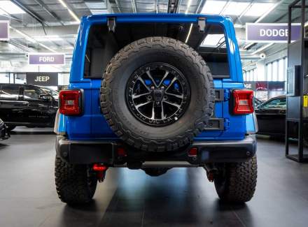 Jeep - Wrangler