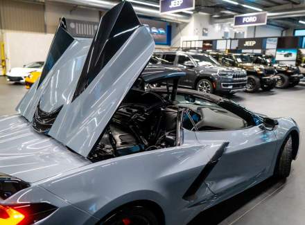 Chevrolet - Corvette