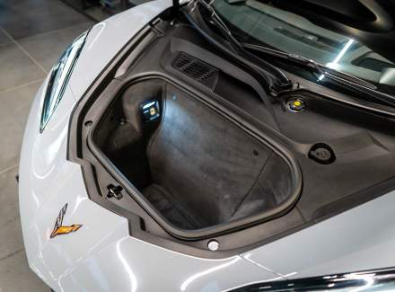 Chevrolet - Corvette