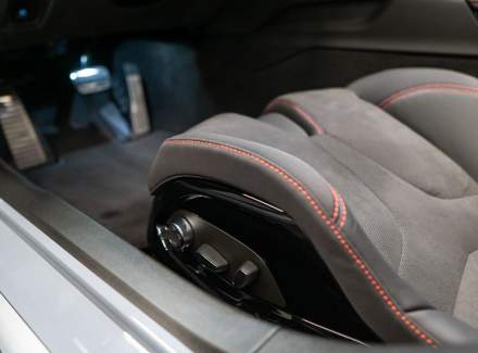 Chevrolet - Corvette