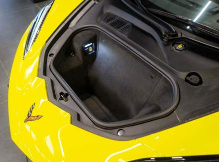 Chevrolet - Corvette