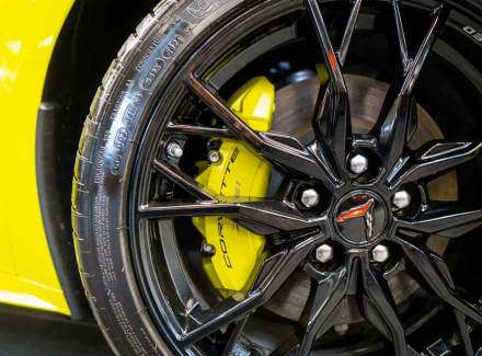 Chevrolet - Corvette