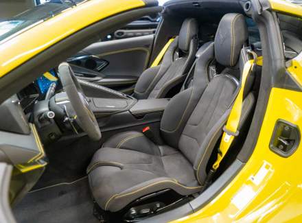 Chevrolet - Corvette