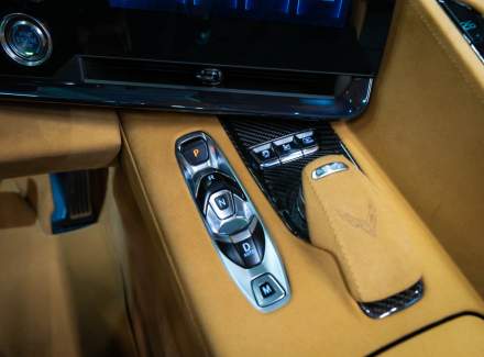 Chevrolet - Corvette