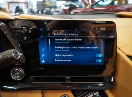 Chevrolet - Corvette