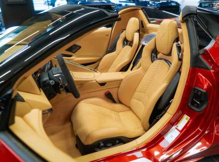 Chevrolet - Corvette