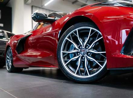 Chevrolet - Corvette