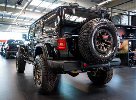 Jeep - Wrangler