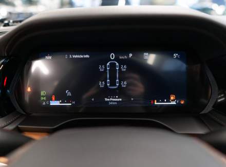 Jeep - Grand Cherokee