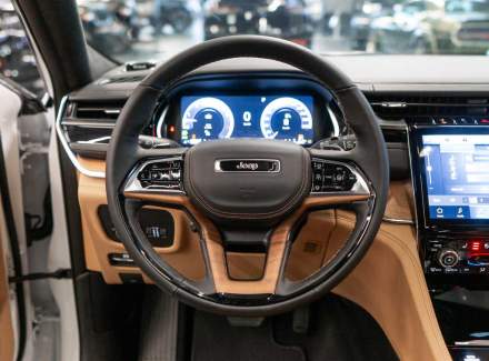 Jeep - Grand Cherokee