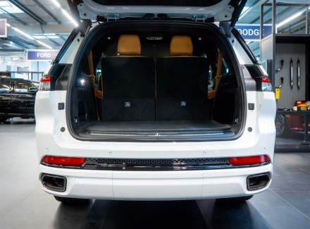 Jeep - Grand Cherokee