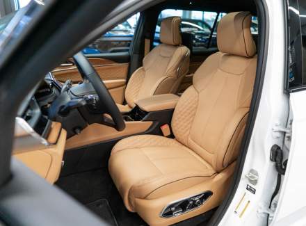 Jeep - Grand Cherokee