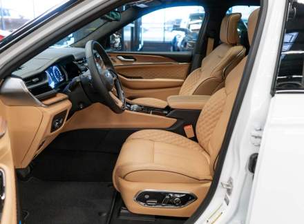 Jeep - Grand Cherokee