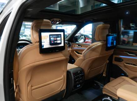 Jeep - Grand Cherokee