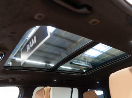 Jeep - Grand Cherokee