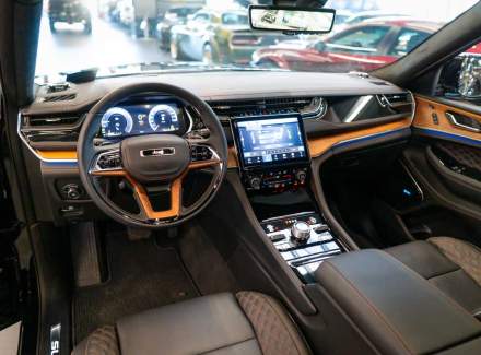 Jeep - Grand Cherokee