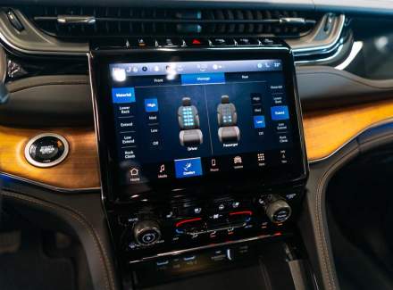 Jeep - Grand Cherokee