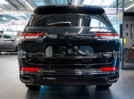 Jeep - Grand Cherokee