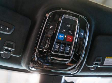 Jeep - Grand Cherokee