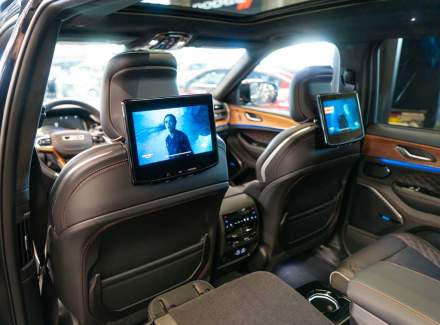 Jeep - Grand Cherokee