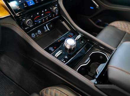 Jeep - Grand Cherokee