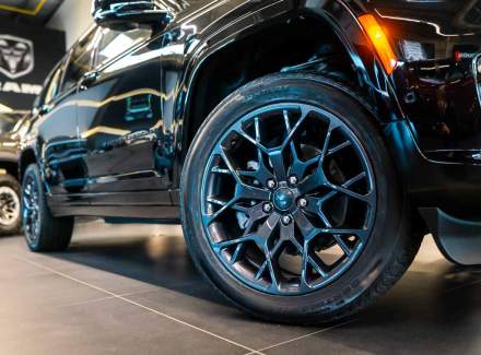 Jeep - Grand Cherokee