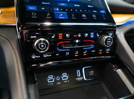 Jeep - Grand Cherokee