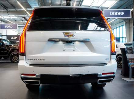 Cadillac - Escalade