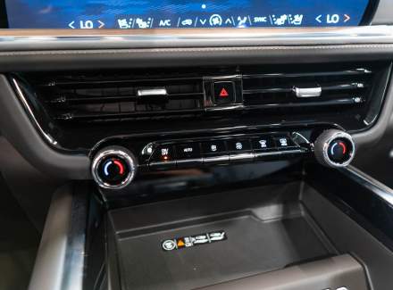 Chevrolet - Suburban